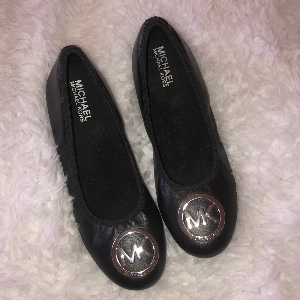 michael kors flats
